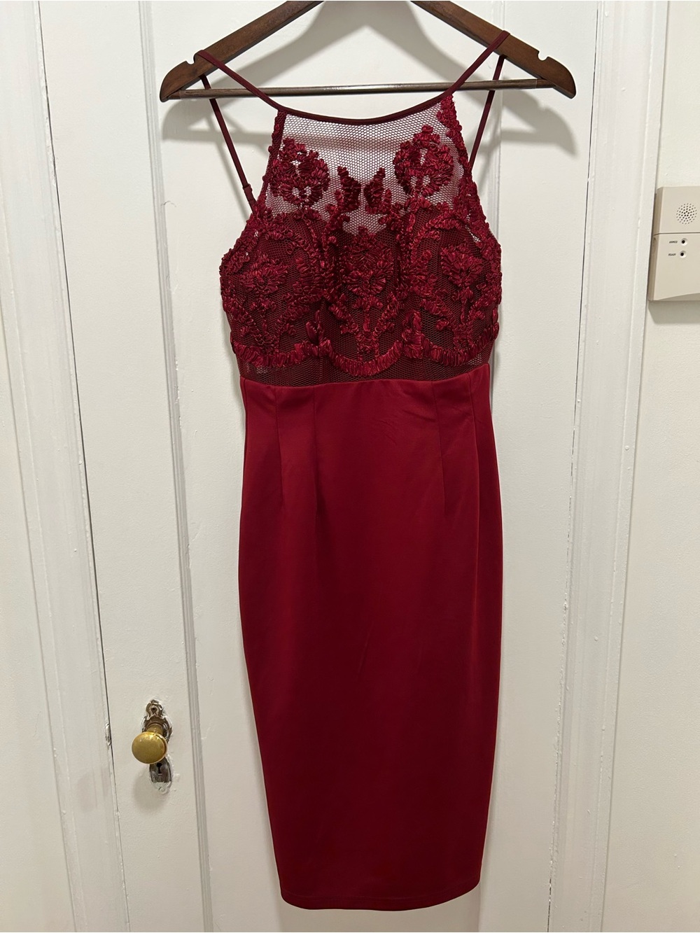 Burgundy Embroidered Mesh Cocktail Dress Bodycon Midi Dress US 2